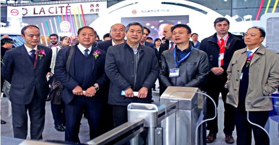 1571805354765661.jpg 14561746210.jpg